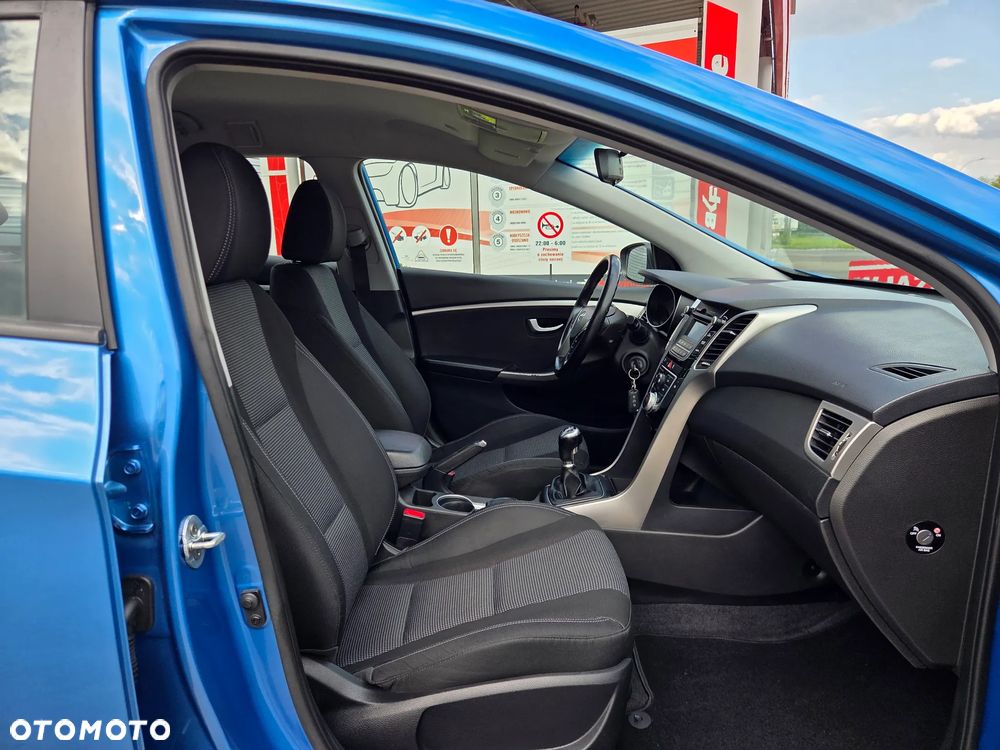 Hyundai i30 1.6 Style - 9