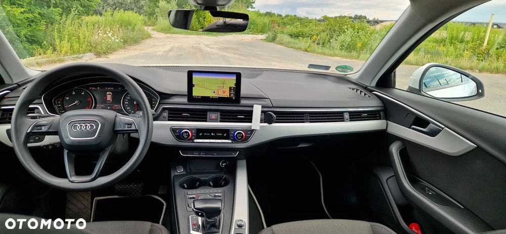 Audi A4 Avant 2.0 TDI S tronic - 12