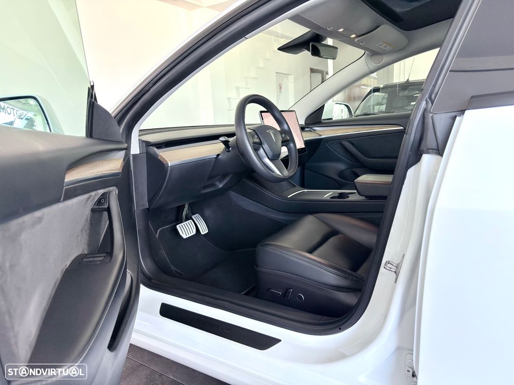 Tesla Model 3 Performance Dual Motor AWD - 13