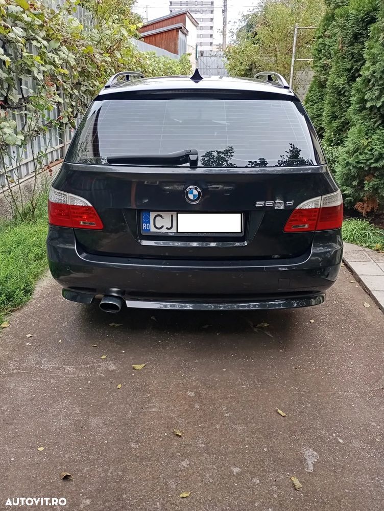 BMW Seria 5 520d Touring Aut. - 3