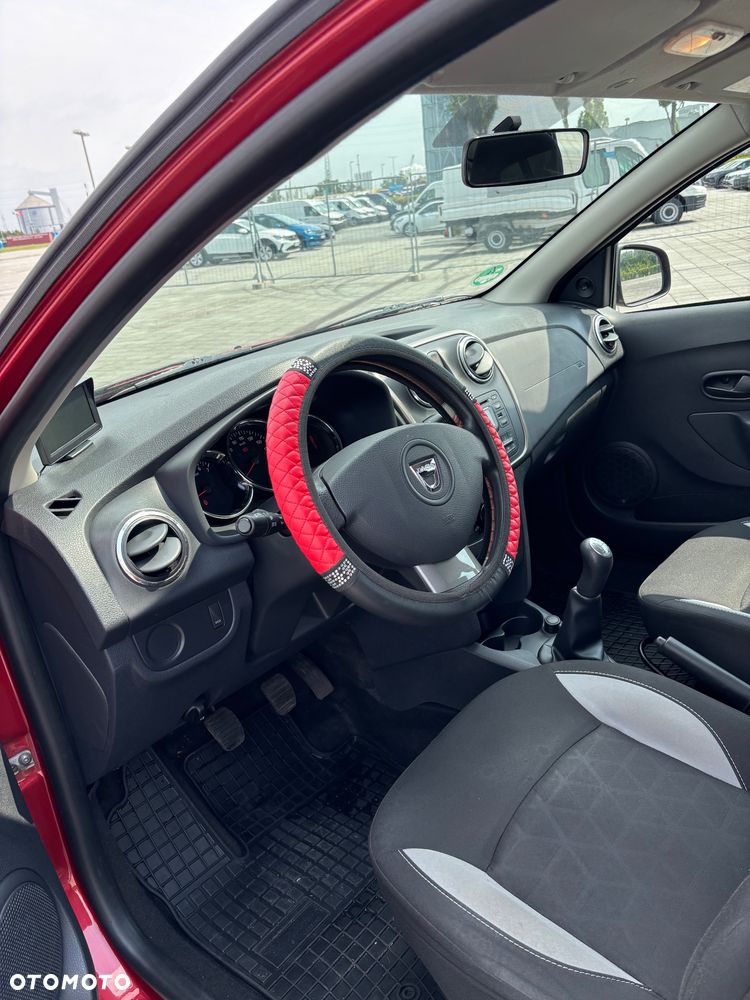 Dacia Sandero TCe 90 Celebration - 15