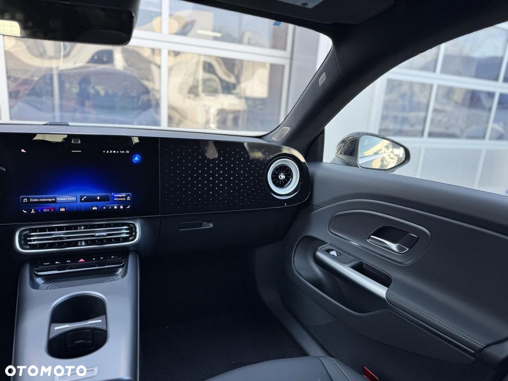 Mercedes-Benz CLA 180 mHEV 8G-DCT - 16