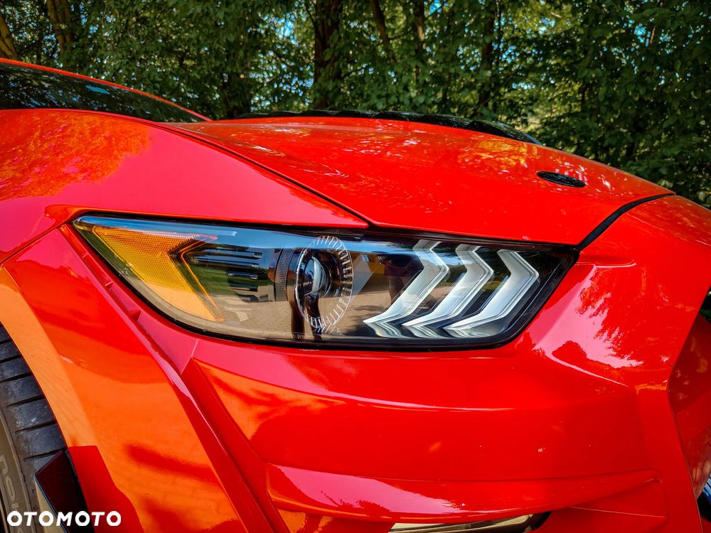 Ford Mustang 5.0 V8 GT - 8