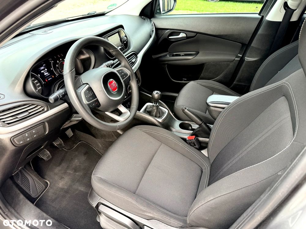 Fiat Tipo 1.4 T-Jet 16v Sport - 8