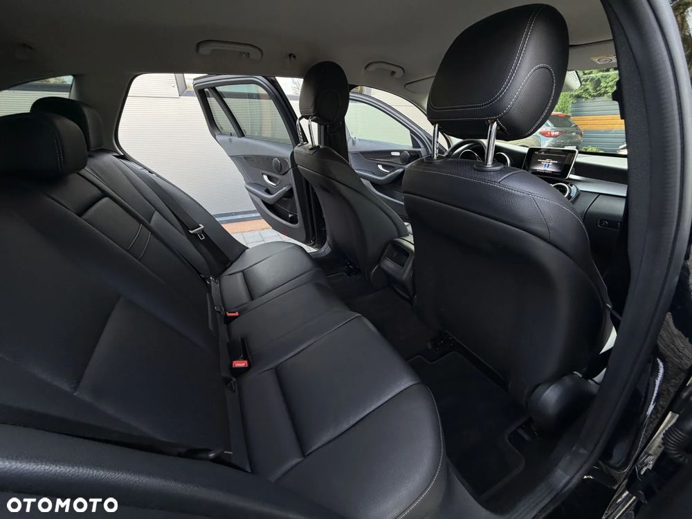 Mercedes-Benz Klasa C 200 9G-TRONIC - 17
