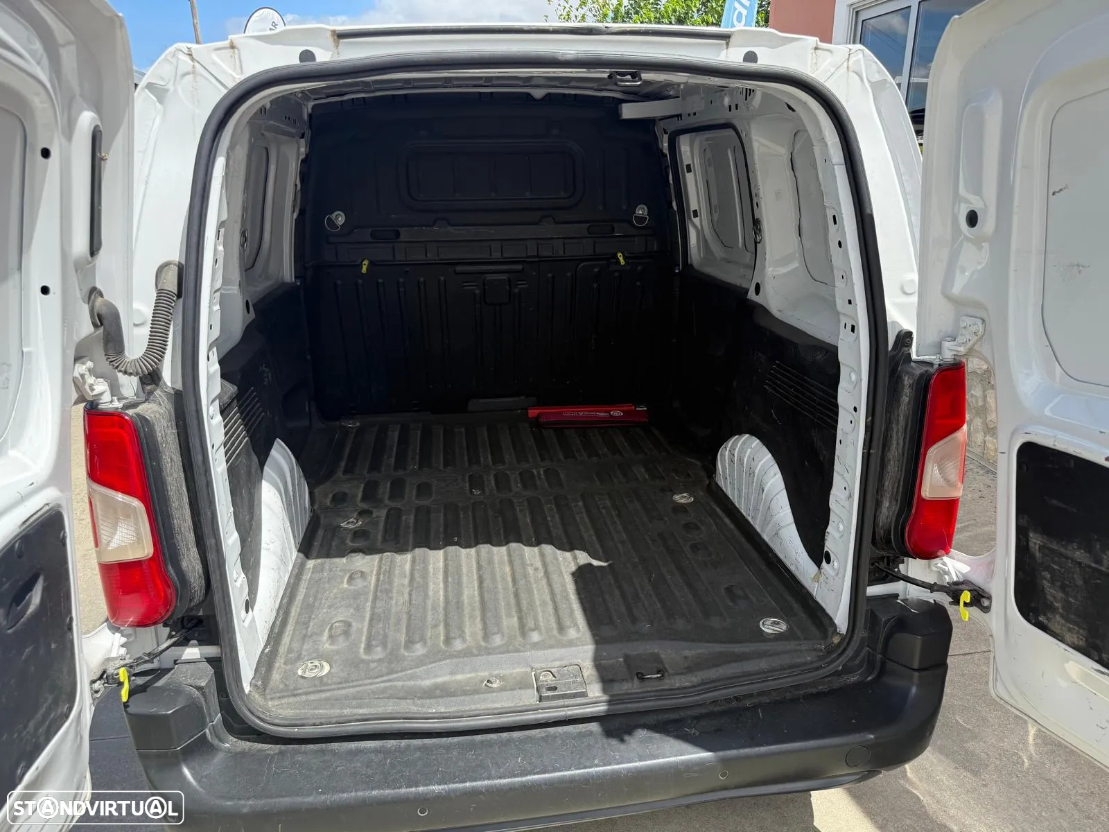 Fiat Doblo 1.5 BlueHDi Maxi - 10