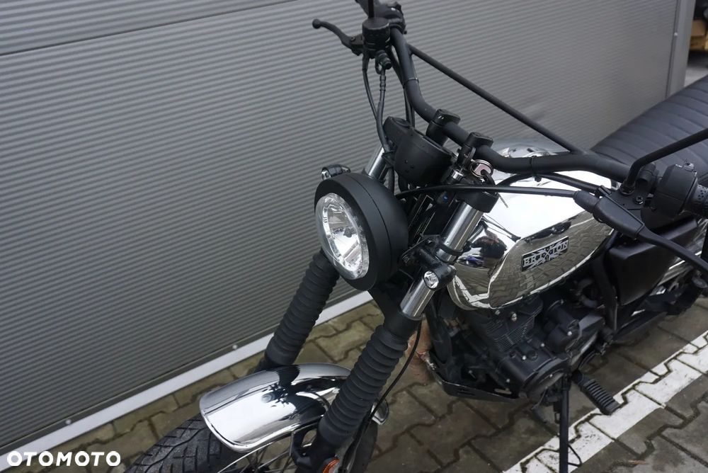 Brixton Felsberg - 8