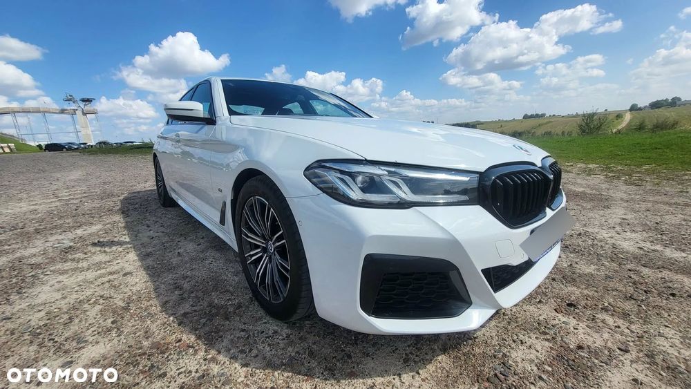 BMW Seria 5 520d mHEV M Sport sport - 2
