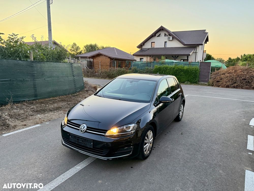 Volkswagen Golf 1.2 TSI Trendline - 1