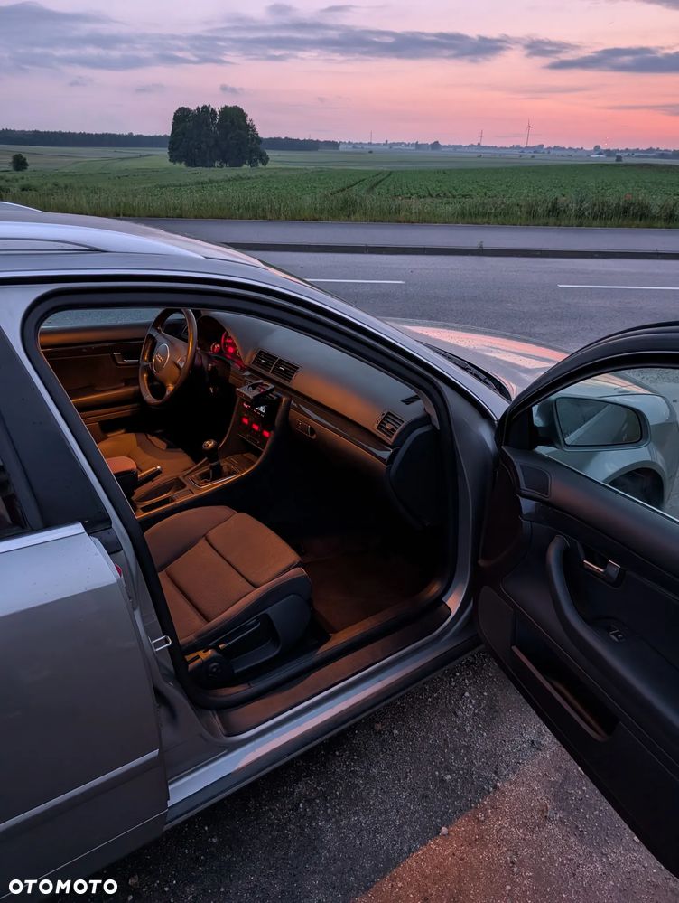 Audi A4 Avant 2 - 15