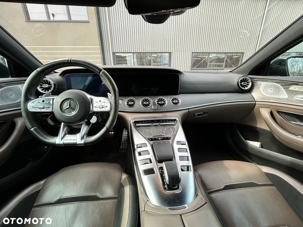 Mercedes-Benz AMG GT 43 4-Matic+ - 10