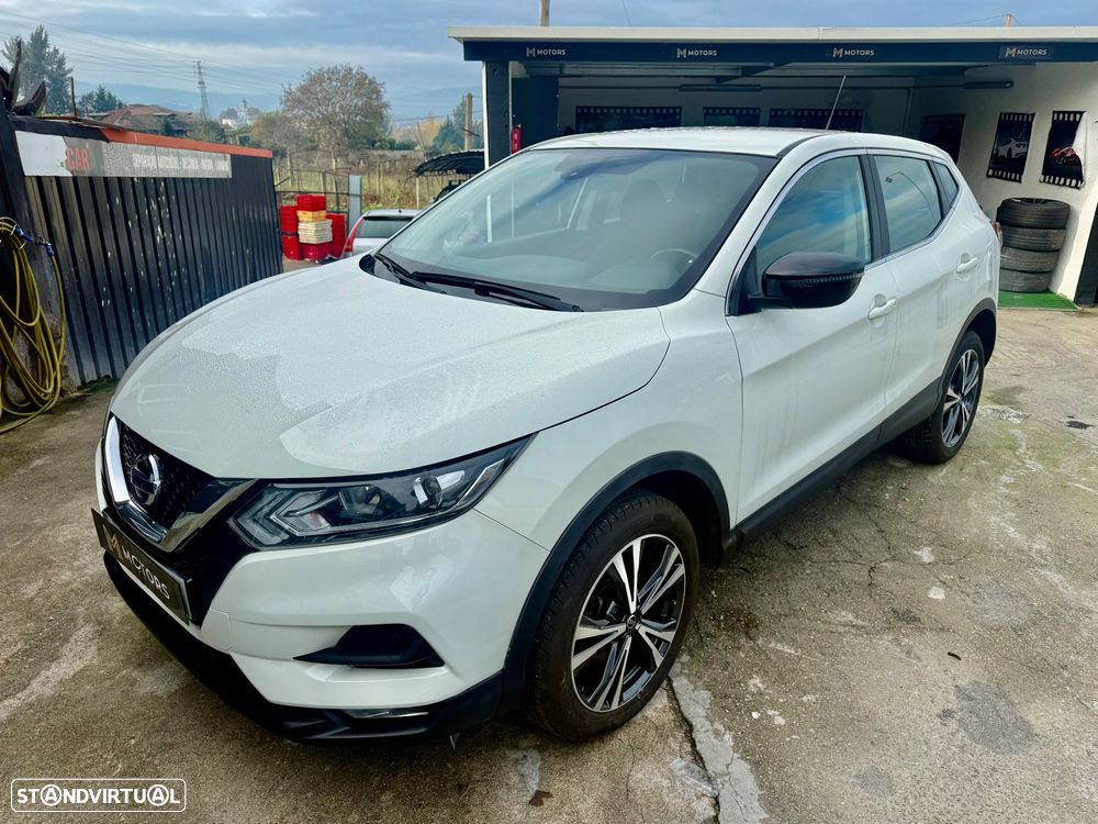 Nissan Qashqai 1.5 dCi N-Connecta J18+Led - 28