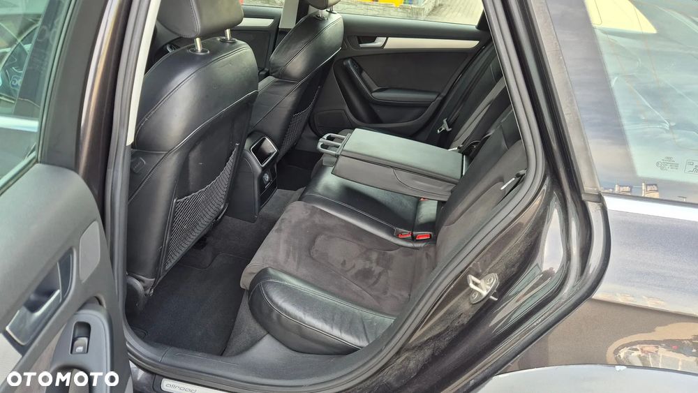 Audi A4 Allroad 2.0 TFSI S tronic - 12