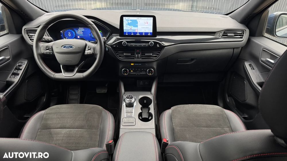 Ford Kuga 2.5 Duratec FHEV 4x4 ST-LINE X - 3