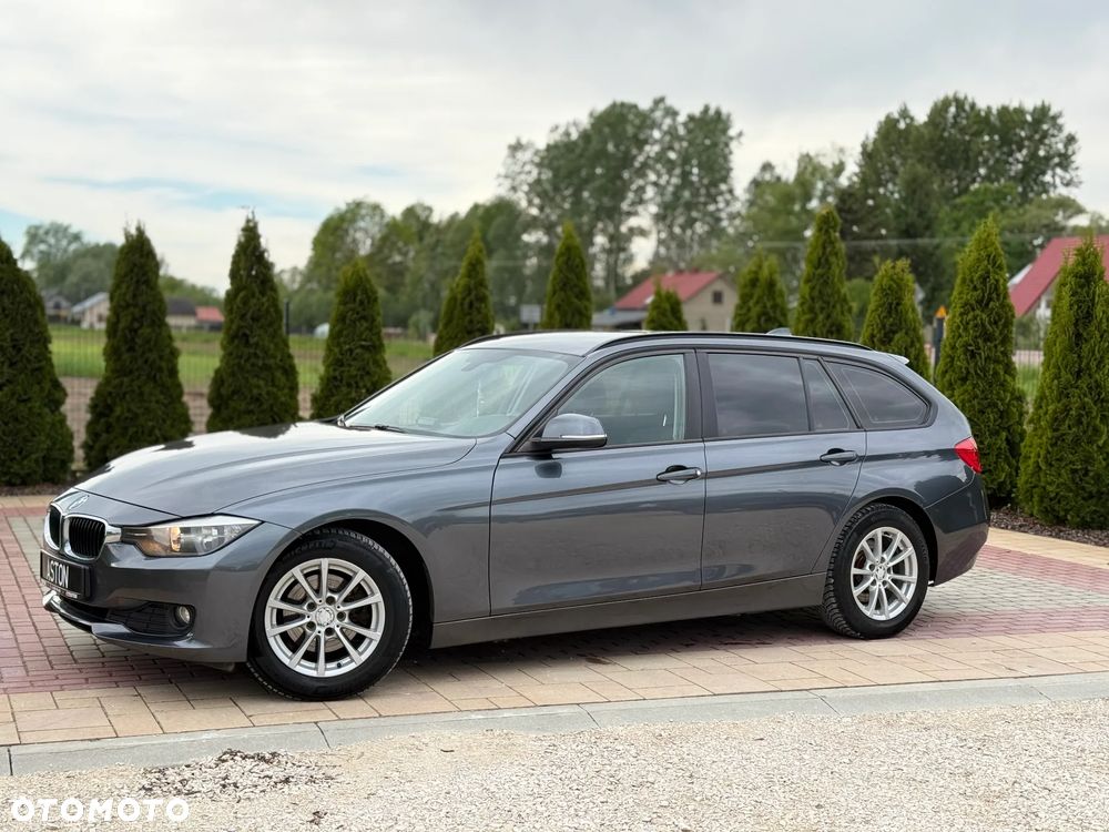 BMW Seria 3 318d - 1