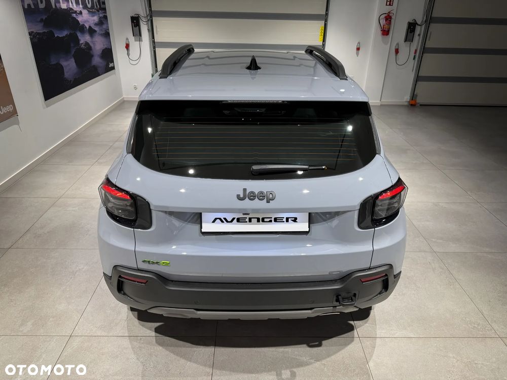Jeep Avenger 1.2 T3 mHEV Upland 4xe eDCT6 - 6