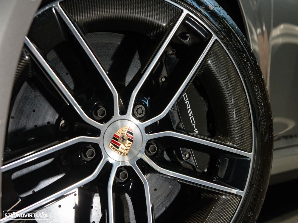 Porsche 911 (992) Carrera 4S PDK - 14