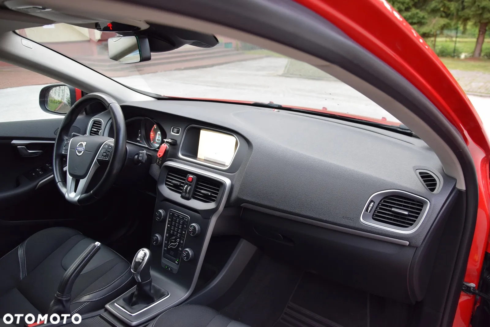 Volvo V40 D4 Momentum - 12