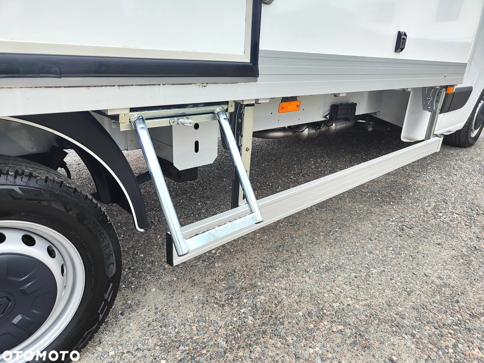 Renault Master 2.3DCI 165KM** Kontener 9-EuroPalet dł.462cm** DRZWI BOCZNE+PODUSZKI PNEUMATYCZNE** POLSKI SALON** DMC do 3.5T kat.B** - 35