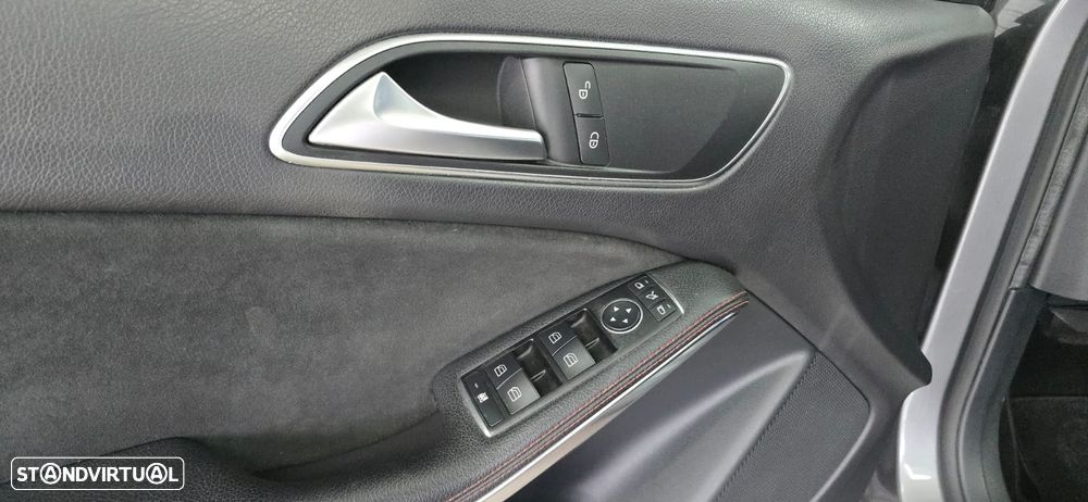 Mercedes-Benz A 180 d 7G-DCT AMG Line - 28