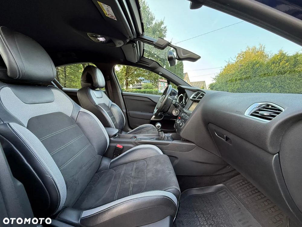 Citroën DS4 1.2 PureTech SoChic S&S - 22