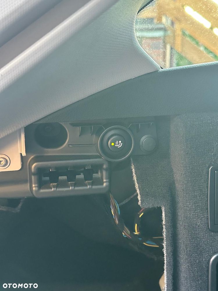 BMW Seria 3 318d - 8