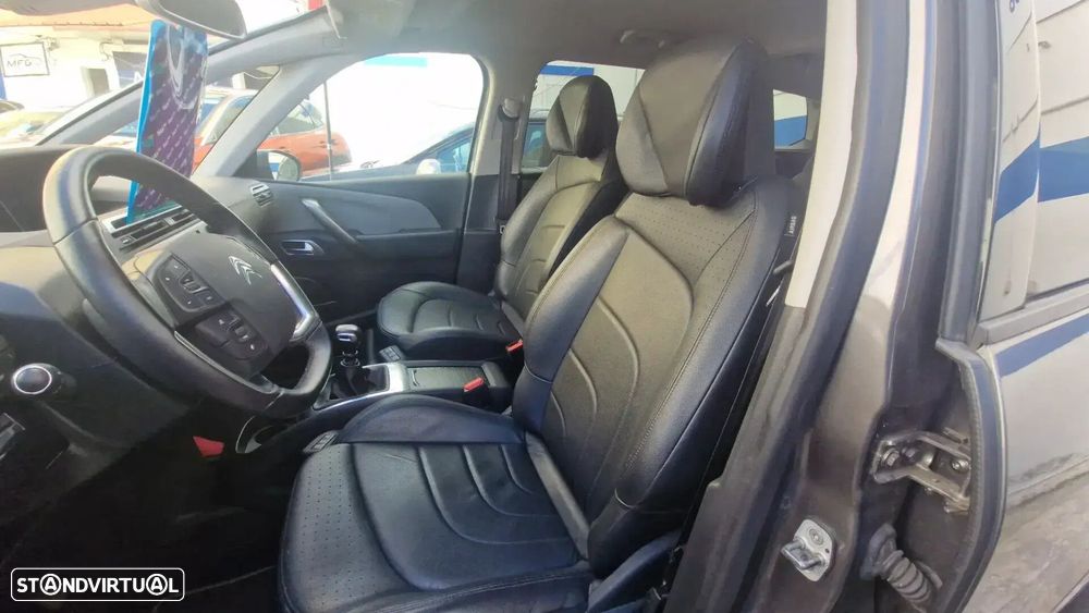 Citroën C4 Grand Picasso - 17