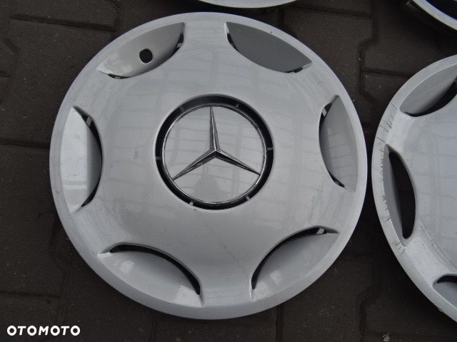 MERCEDES Oryginalne kołpaki 15 - 2