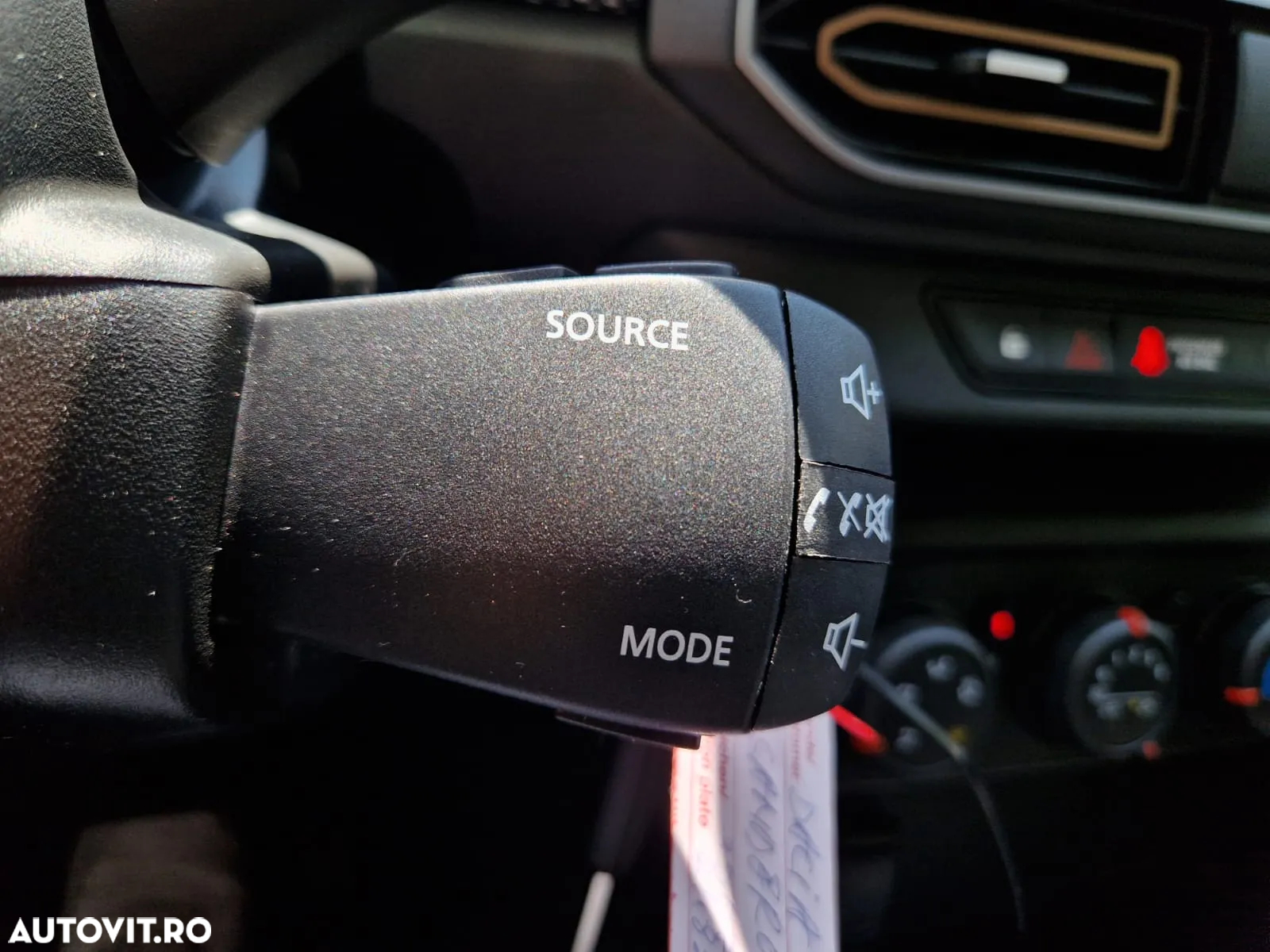 Dacia Sandero Stepway TCe 90 MT6 Expression - 13