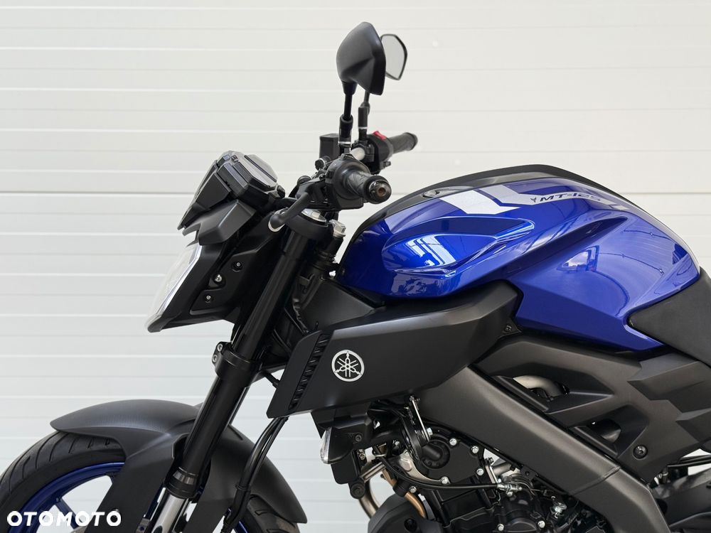 Yamaha MT - 24