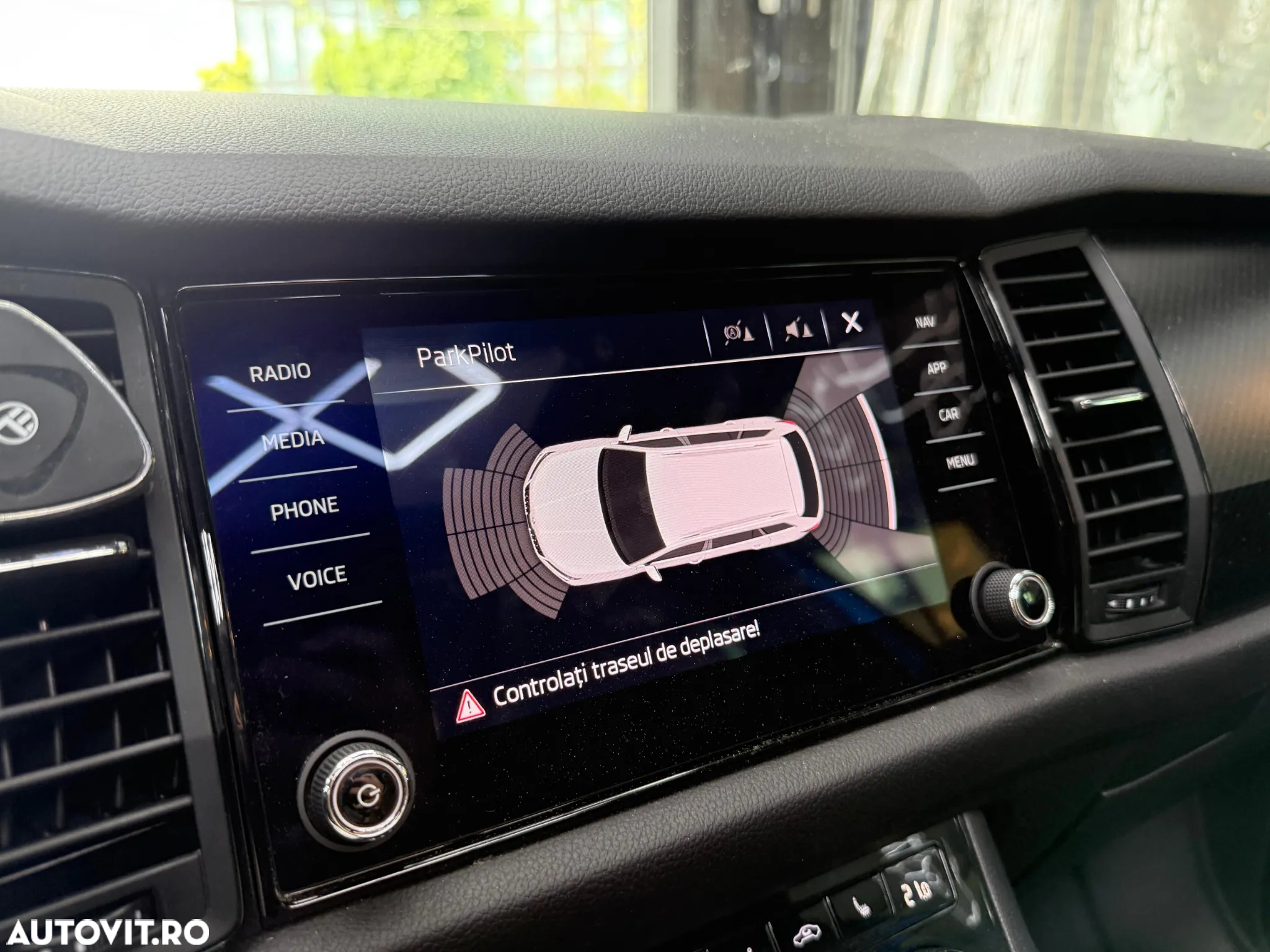 Skoda Kodiaq 2.0 TDI 4X4 DSG RS - 9