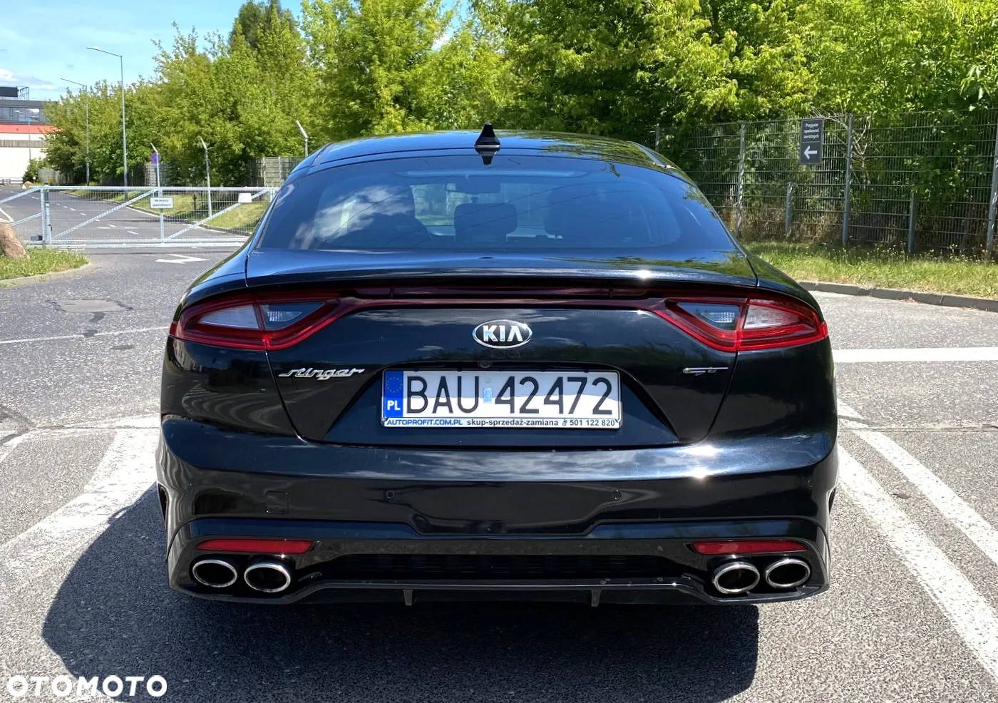 Kia Stinger - 7