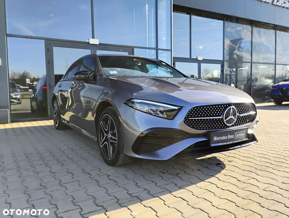 Mercedes-Benz Klasa A 250 e PHEV AMG Line 8G-DCT - 3