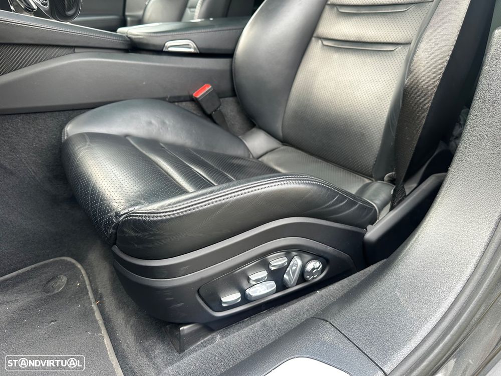 Porsche Panamera Sport Turismo 4 E-Hybrid - 13