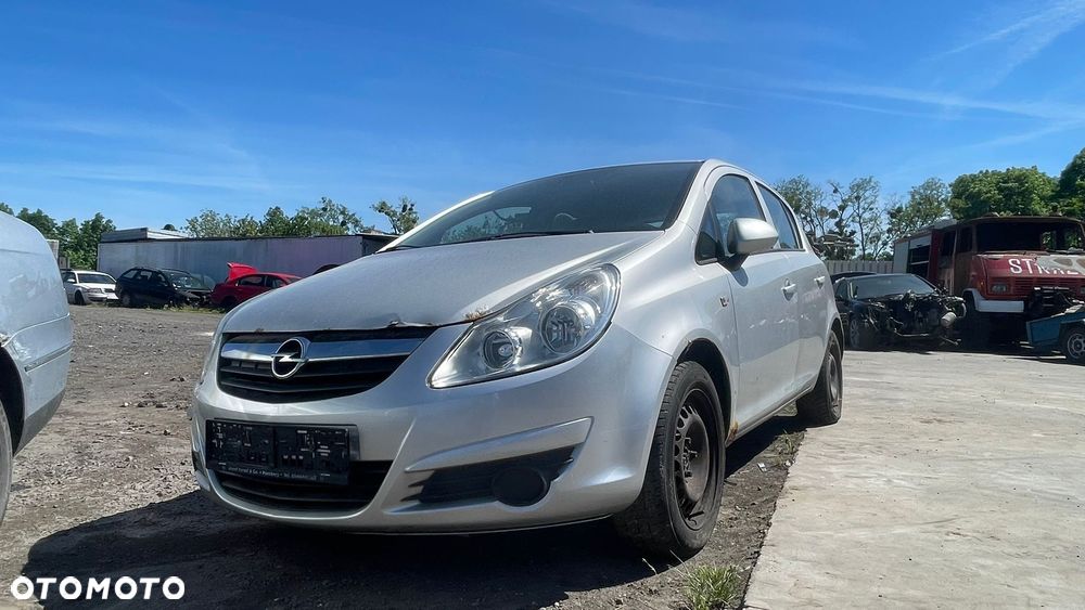 OPEL CORSA D na części!!! Kolor : 2AU (157) Z14XEP - 1