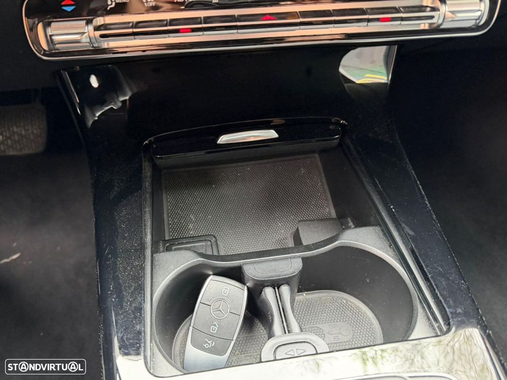 Mercedes-Benz CLA 250 - 51