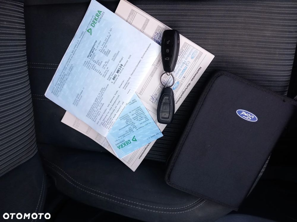 Ford C-MAX 1.6 EcoBoost Start-Stop-System Business Edition - 37
