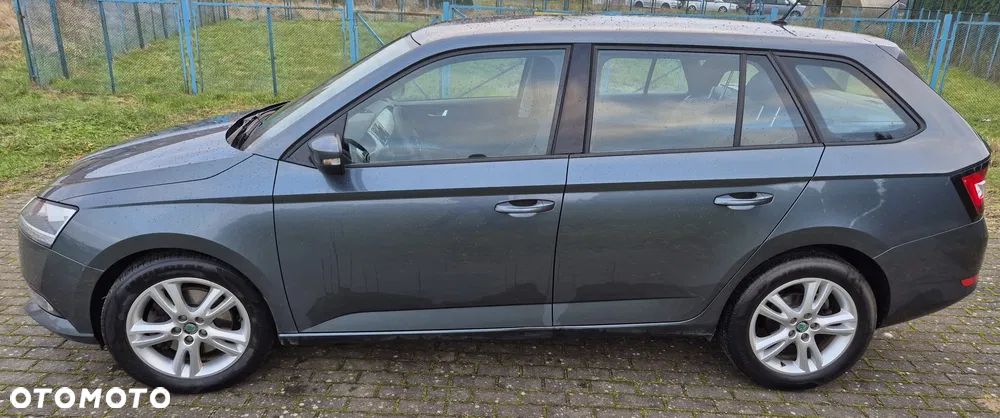 Skoda Fabia 1.0 TSI Ambition - 3