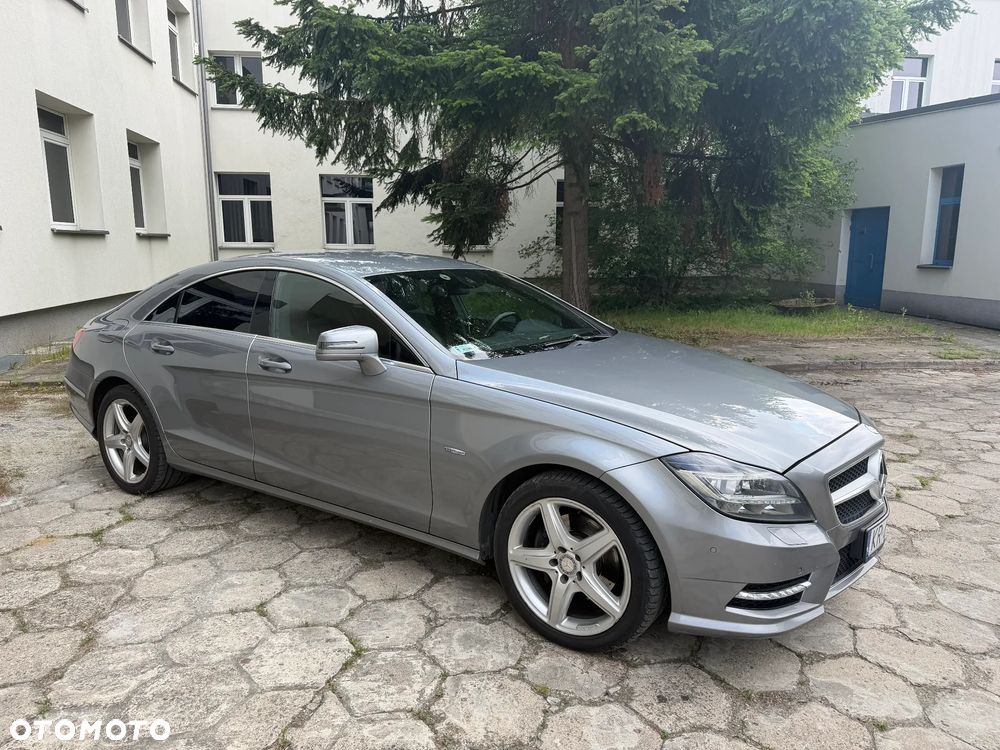 Mercedes-Benz CLS 350 CDI 4-Matic BlueEff - 3