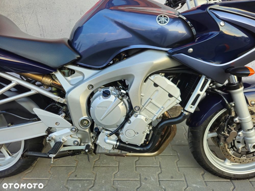 Yamaha FZ6 - 25