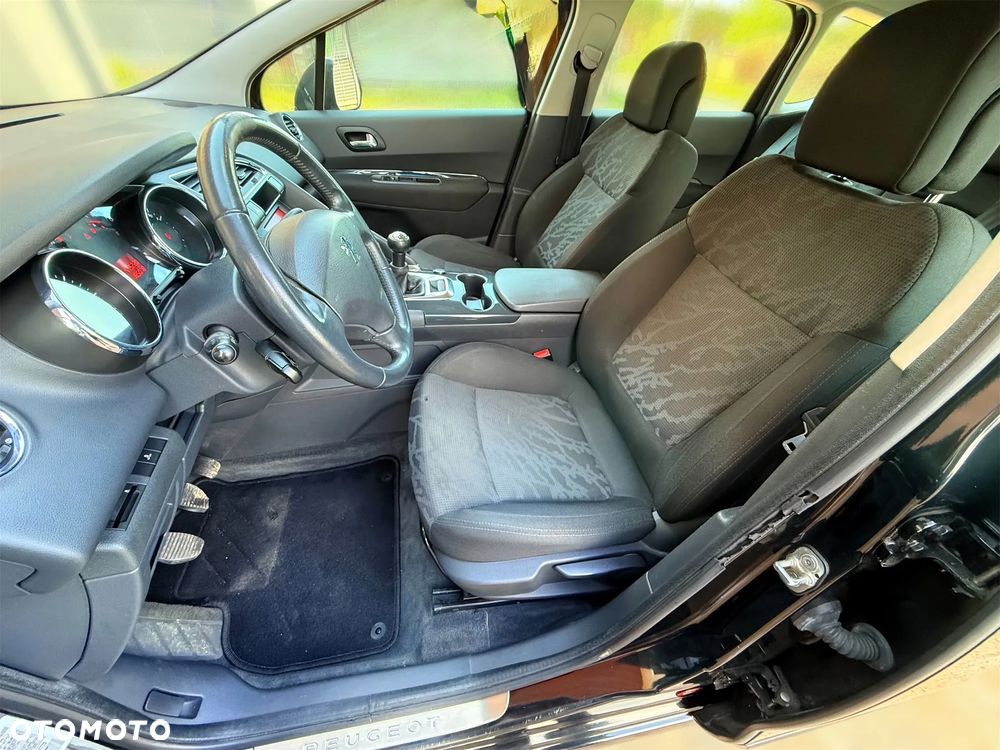 Peugeot 3008 120 VTi Premium - 7