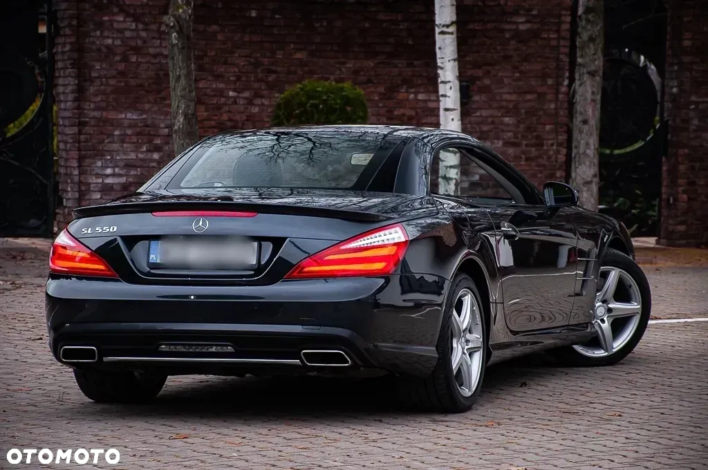 Mercedes-Benz SL - 15
