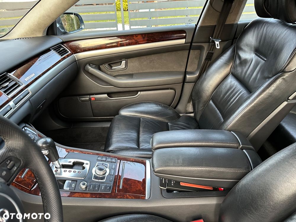 Audi A8 4.2 TDI DPF Quattro Langversion - 24