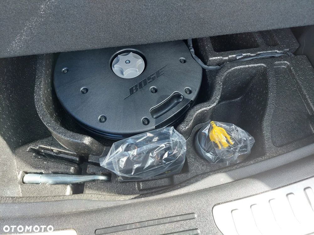 Renault Koleos 2.0 Blue dCi Initiale Paris 4x4 X-Tronic - 19