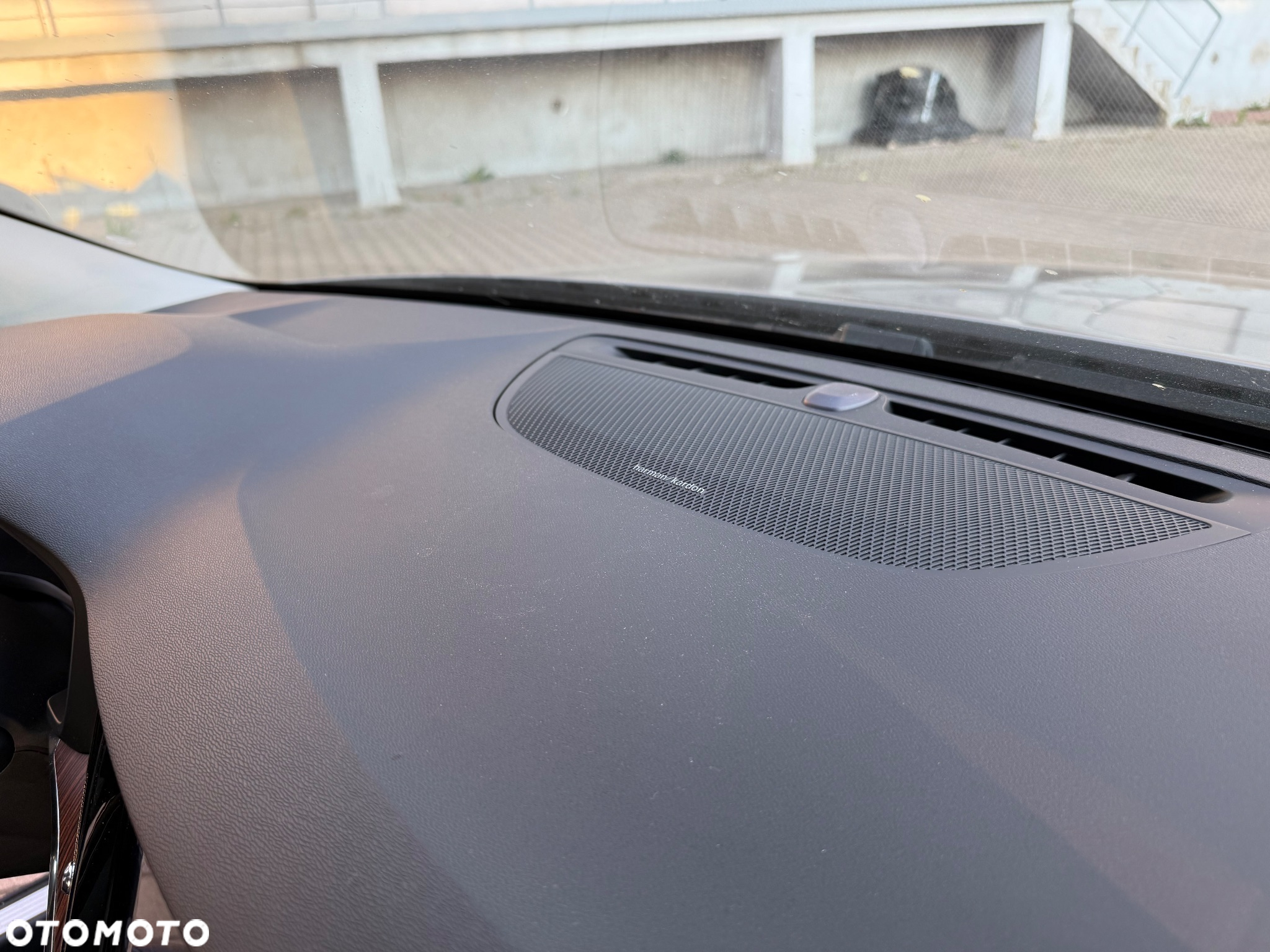 Volvo S60 T5 Momentum Pro - 17