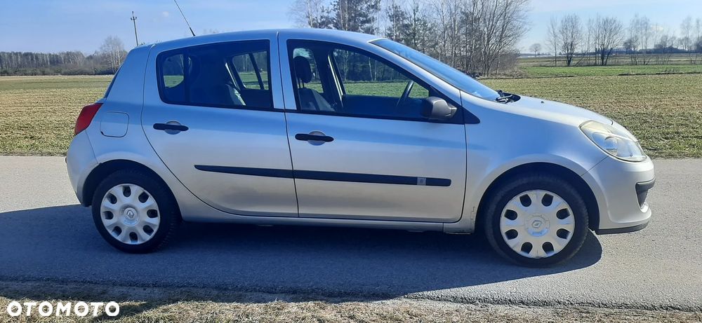 Renault Clio 1.2 16V Alize Euro5 - 3
