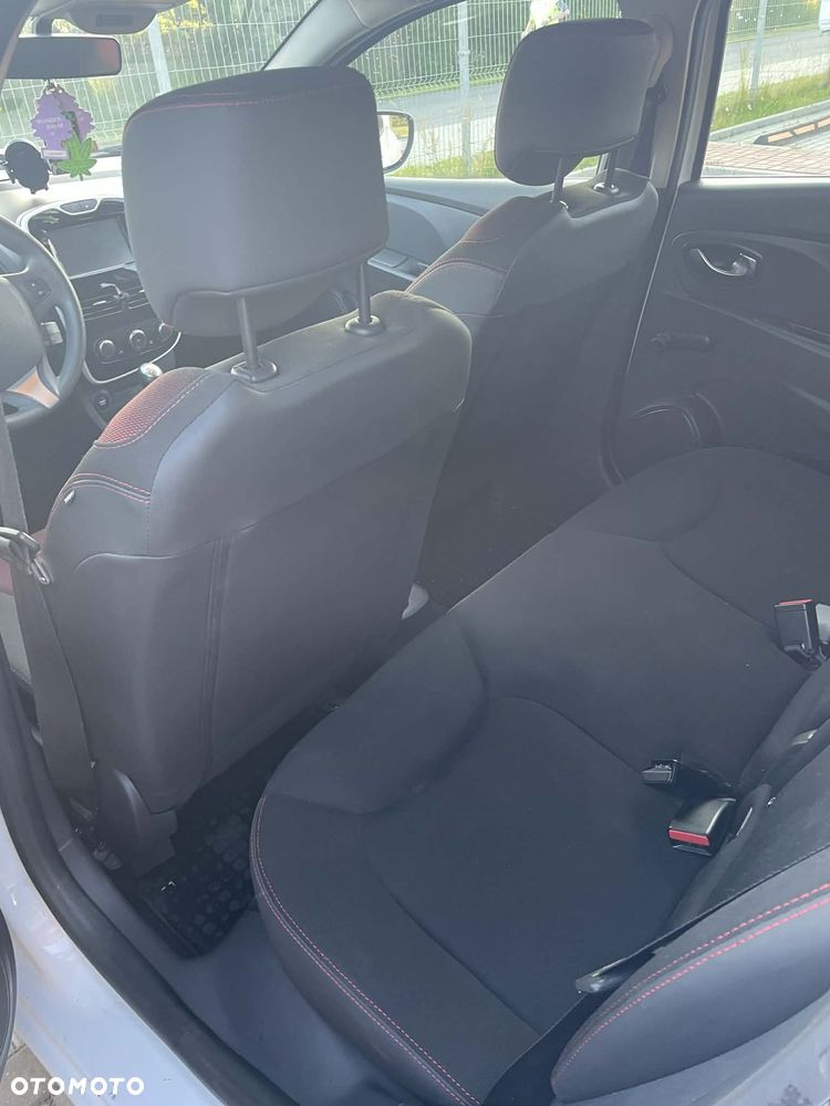 Renault Clio Energy dCi 90 Start & Stop Experience - 8