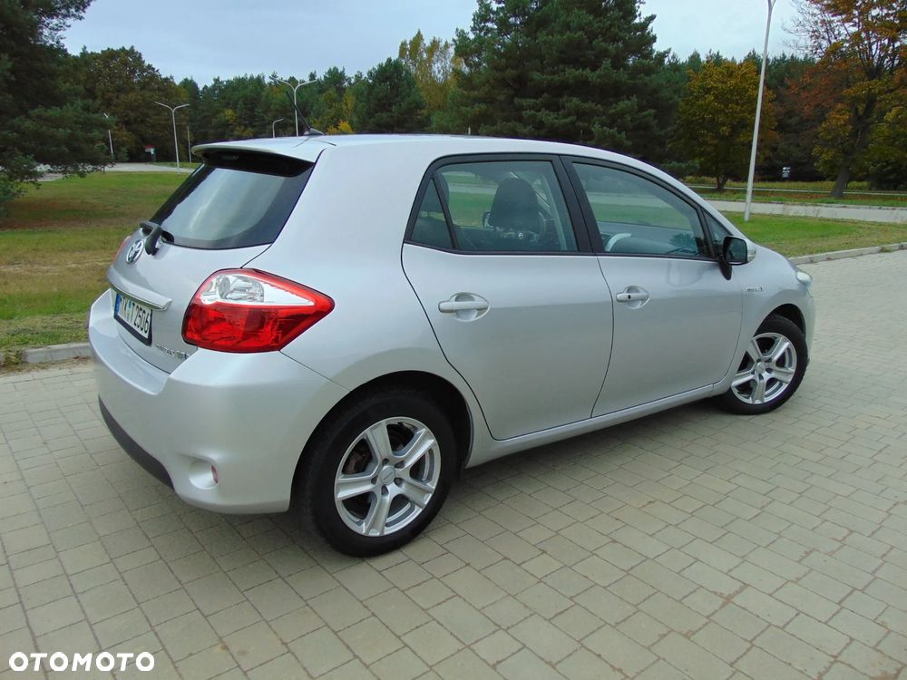 Toyota Auris - 32
