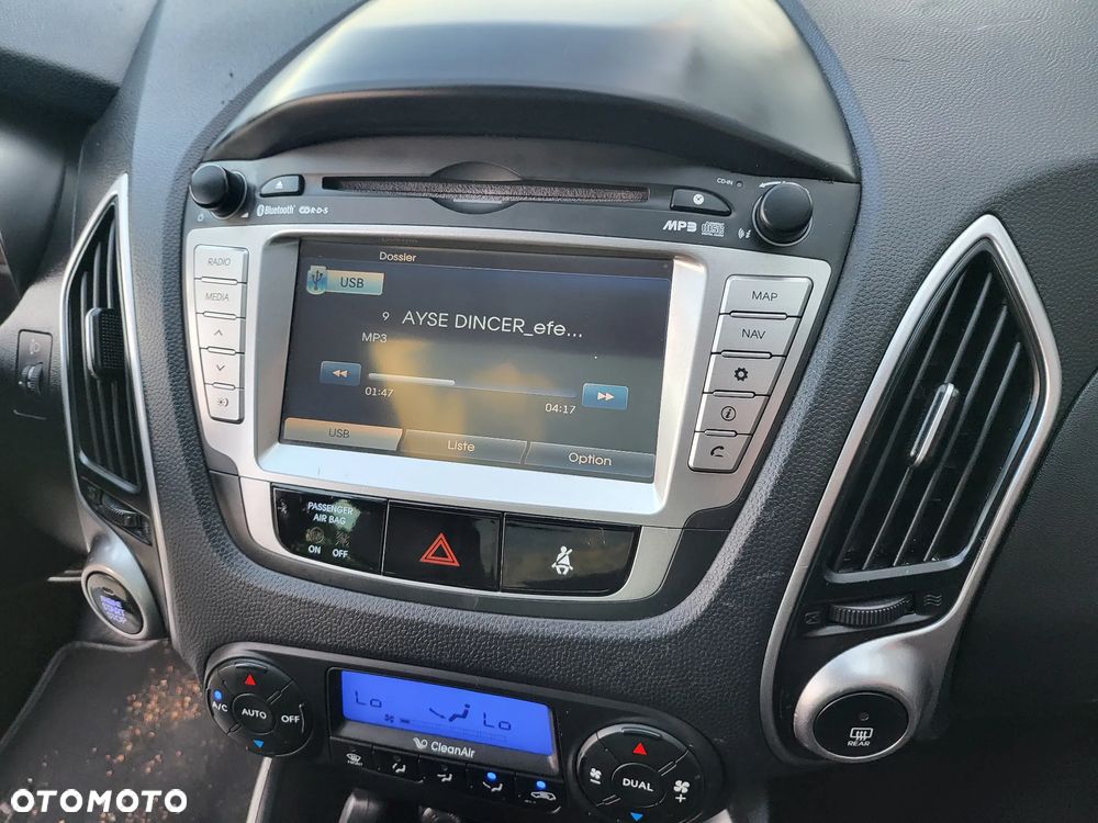 Hyundai ix35 2.0 CRDi Premium 2WD - 21