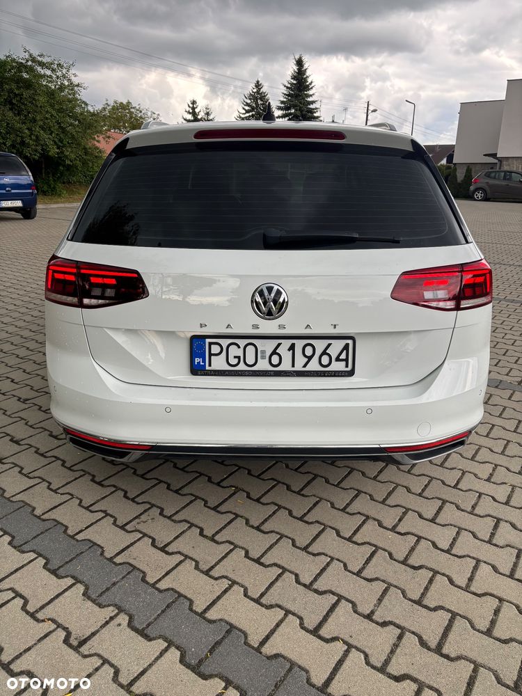 Volkswagen Passat 2.0 TDI SCR DSG Highline - 4